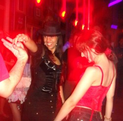 cabaresocaite200812-22a